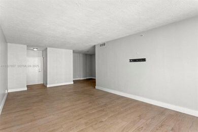 The Residences On Hollywood Beach unit 1145, Hollywood, FL 33019 - photo 5