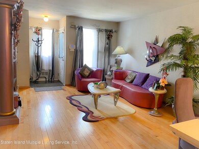 171 Lorraine Loop, Staten Island, NY 10309 - photo 3