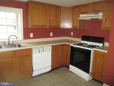 6 Mechanic St, Bridgeport, NJ 08014 - photo 6