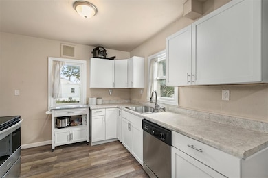 1607 Pioneer Rd, Des Moines, IA 50320 - photo 6