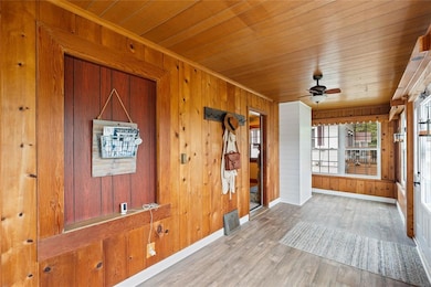 1207 Emma Ave, Des Moines, IA 50315 - photo 5