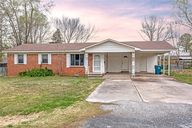 810 W Carson St, Bentonville, AR 72712 - photo 6