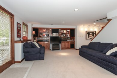 12 Hampton Ct, Algonquin, IL 60102 - photo 3