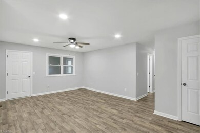 1437 Plantation Cir, Asheboro, NC 27205 - photo 5