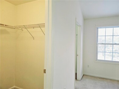 1387 Mohr Cir, Macungie, PA 18062 - photo 6