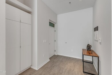 14-319 Fayetteville St 509-9