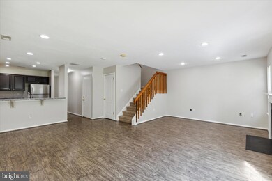 3203 Carriage Ct, North Wales, PA 19454 - photo 5