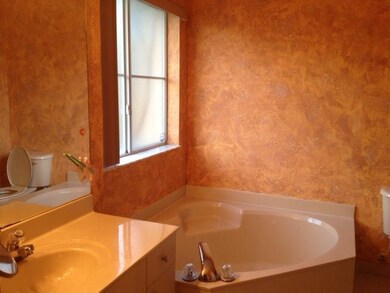 11566 NW 48 Te, Doral, FL 33178 - photo 5