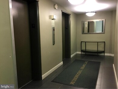 Taft Towers unit 304, Arlington, VA 22201 - photo 6