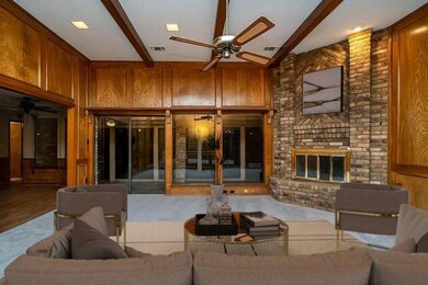 2244 Mountainview Dr, Hurst, TX 76054 - photo 2