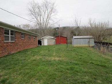 178 Parrott Ln, Rutledge, TN 37861 - photo 3