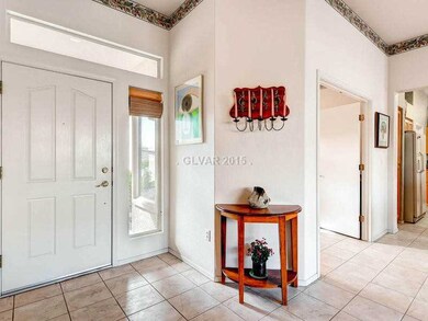 Entry Hall. Tile and Hardwood Floors