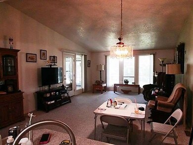 318 S Valley Dr, Nampa, ID 83686 - photo 6