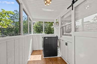 605 T St, Sacramento, CA 95811 - photo 4