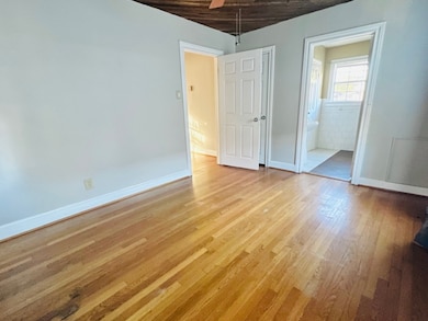 5212 Irvington Blvd unit B, Houston, TX 77009 - photo 5