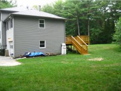 4 Carmel Dr unit B, Londonderry, NH 03053 - photo 3