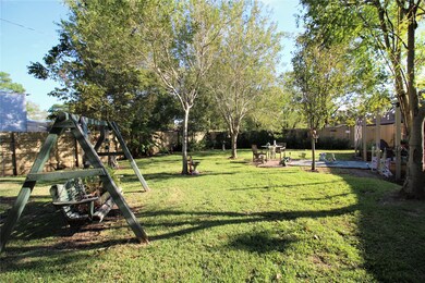 707 Kost Rd, Alvin, TX 77511 - photo 6