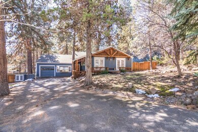 1617 SW Overturf Ave, Bend, OR 97702 - photo 2