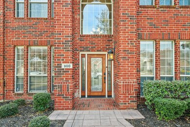 900 Stoneway Dr, Denton, TX 76210 - photo 4