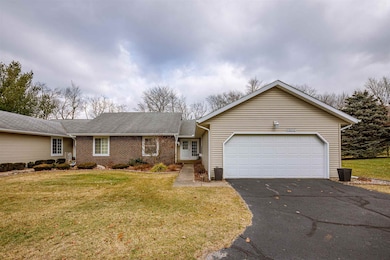 18215 Farm Ln, South Bend, IN 46637 - photo 2