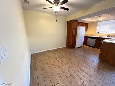 7300 Pirates Cove Rd unit 1038, Las Vegas, NV 89145 - photo 3
