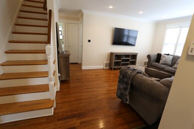 1541 Bristol Ave, Westchester, IL 60154 - photo 3