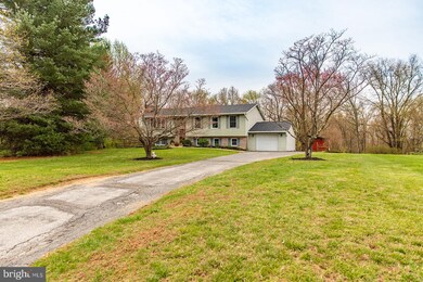 595 Elyse Ct, Sykesville, MD 21784 - photo 2