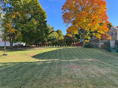 40 Foxcroft Rd, Winchester, MA 01890 - photo 4