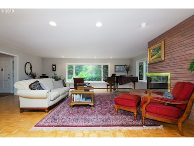 2151 Crest Dr, Lake Oswego, OR 97034 - photo 6