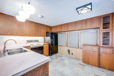 605 NW Fisk St, Pullman, WA 99163 - photo 7