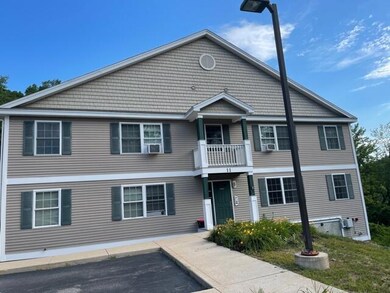 11F Meadow View Dr unit 6, Sanford, ME 04073 - photo 4