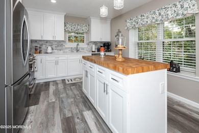 129 Dumbarton Hill Ct, Matawan, NJ 07747 - photo 5