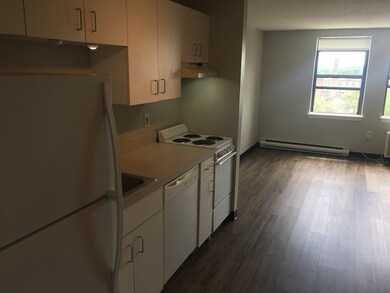 24 Park St unit 6C, Attleboro, MA 02703 - photo 4