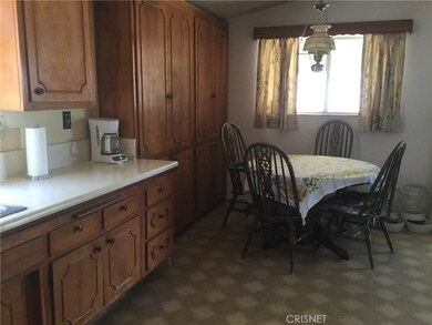 Eat-in Kitchen with lots of upgraded Cabinets