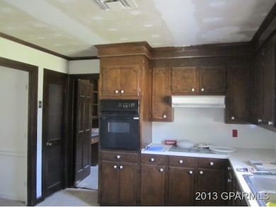 523 Village Dr, Winterville, NC 28590 - photo 5