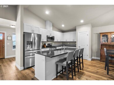 unlisted-address, Redmond, OR 97756 - photo 4