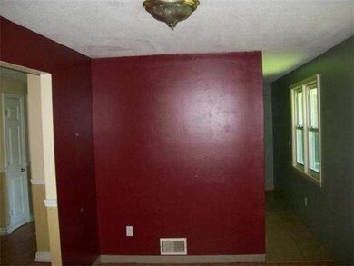 63 Nessralla Dr, Brockton, MA 02302 - photo 4