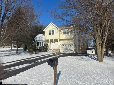 7 Tamain Pass, Malta, NY 12019 - photo 2