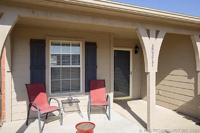 20217 E 42nd St S, Broken Arrow, OK 74014 - photo 3