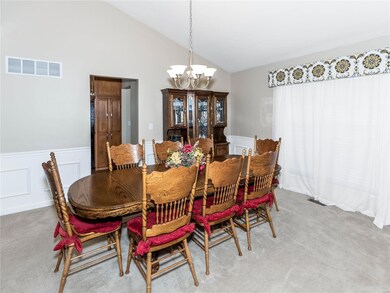 6750 Manchester Dr, Maryville, IL 62062 - photo 4