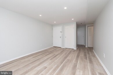 598 Belmont Ave, Southampton, PA 18966 - photo 3