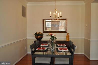 22587 Welborne Manor Square, Ashburn, VA 20148 - photo 4