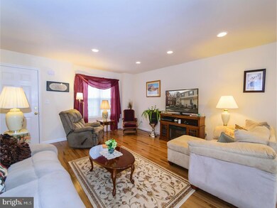 412 State St, East Greenville, PA 18041 - photo 4