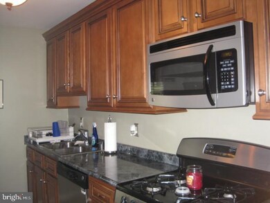 815 Jamestown Rd, East Windsor, NJ 08520 - photo 7