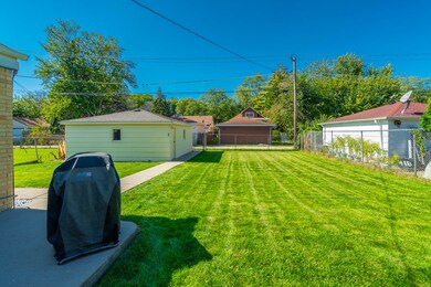 924 Gardner Rd, Westchester, IL 60154 - photo 7