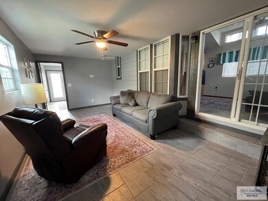 2018 Alicante E, Mercedes, TX 78570 - photo 3