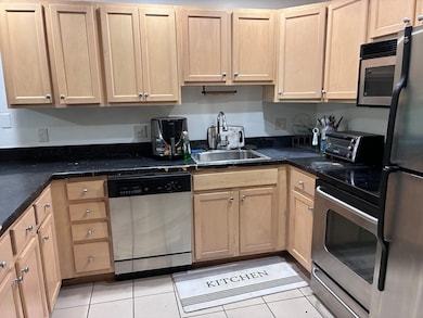 25 Alpine St unit 7, Hyde Park, MA 02136 - photo 5