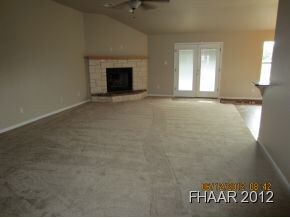 3252 Logsdon St, Copperas Cove, TX 76522 - photo 2