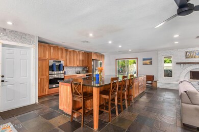 1928 E Woodman Dr, Tempe, AZ 85283 - photo 7