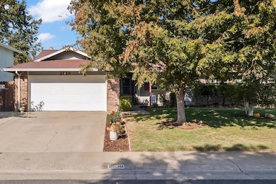 2539 El Burlon Cir, Rancho Cordova, CA 95670 - photo 2